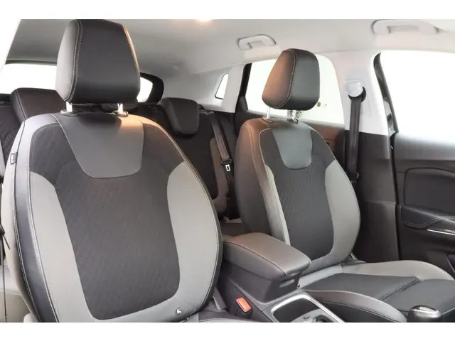 Opel Grandland X 1.2 Turbo 130pk Innovation 2019 Benzine 8
