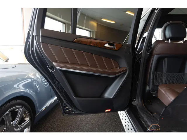 Mercedes-Benz GL AMG 63 2013 Benzine 44