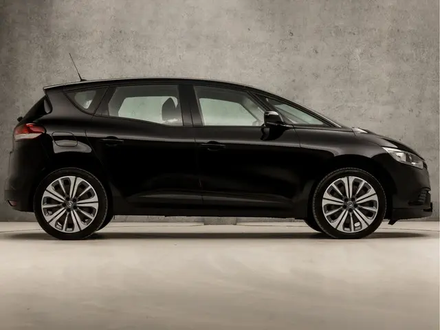 Renault Scénic 1.3 TCe Sport 2018 Benzine 4