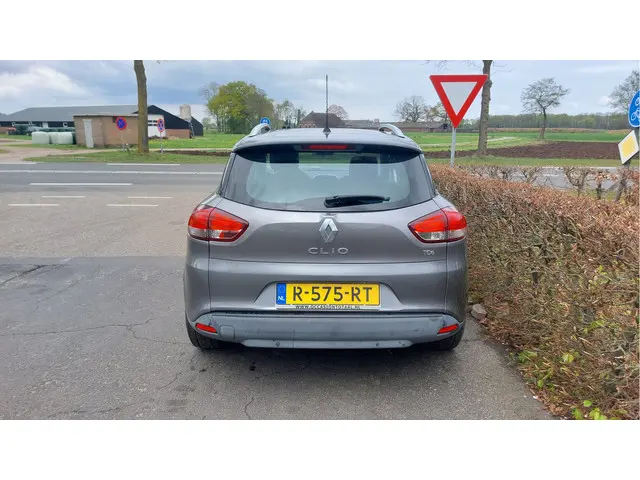 Renault Clio Estate 0.9 TCe Dynamique 2013 Benzine 9