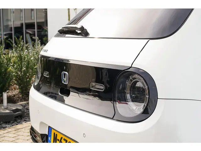 Honda e ADVANCE 17" 2022 Elektrisch 49