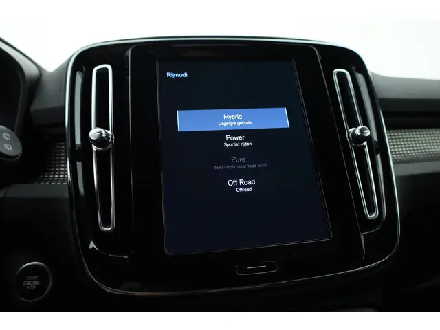 Volvo XC40 1.5 T4 Recharge R-Design 2022 Hybride Benzine 20