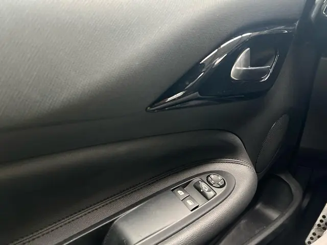 Citroën DS3 1.2 VTi Business 2013 Benzine 16