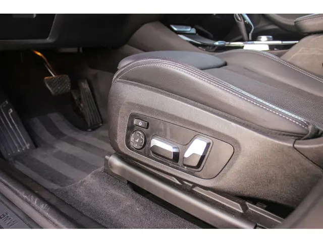 BMW X3 xDrive30e Executive 2020 Hybride Benzine 40