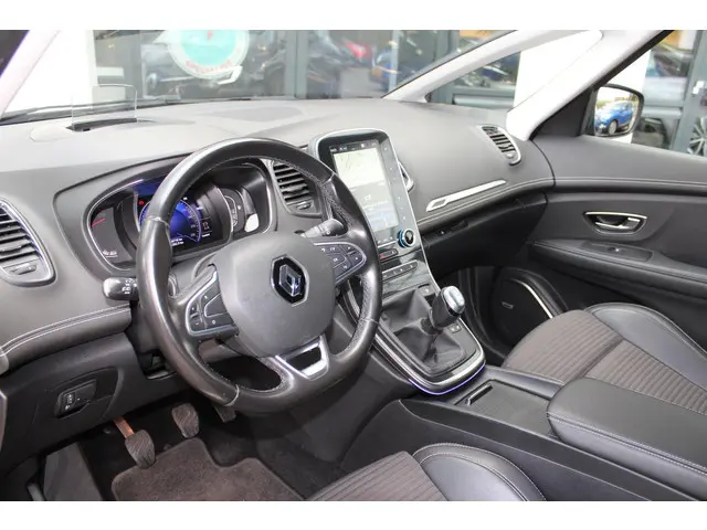 Renault Scénic 1.3 TCe Bose 140 pk 2020 Benzine 3
