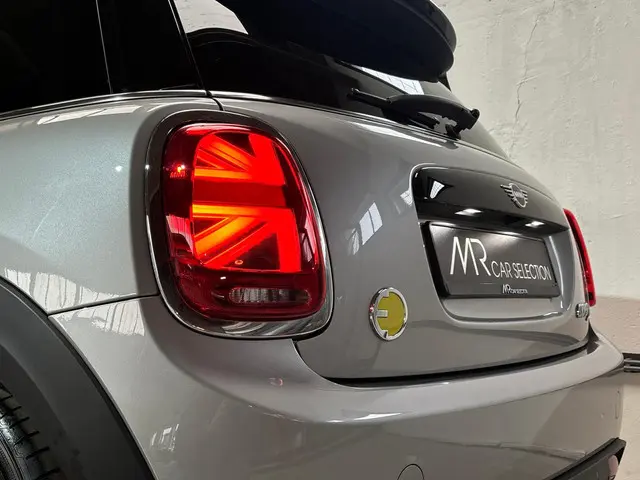 MINI Electric Mini Essential 33 kWh 2023 Elektrisch 27