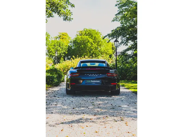 Porsche 911 3.8 Turbo S 2016 Benzine 104