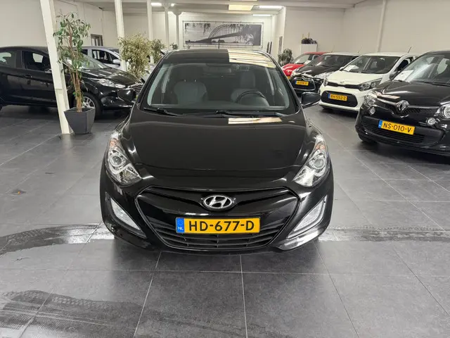 Hyundai i30 1.6 GDI i-Motion Plus 2016 Benzine 2