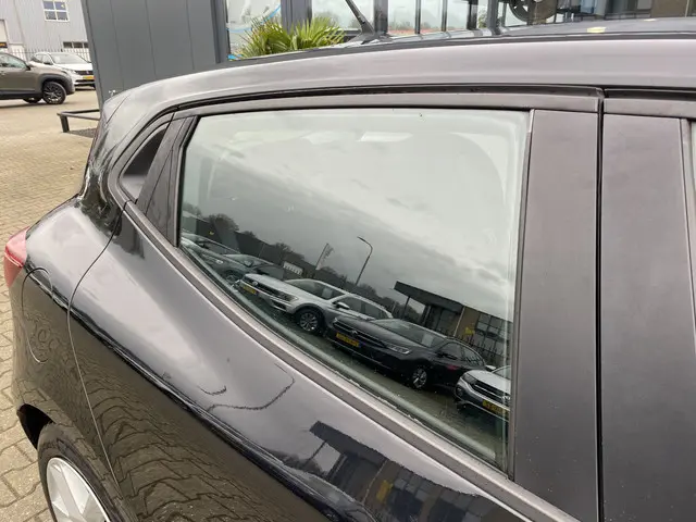 Renault Clio 1.0 TCe Zen 2020 Benzine 7