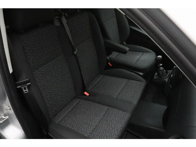 Mercedes-Benz Vito 116 CDI Lang 2023 Diesel 12