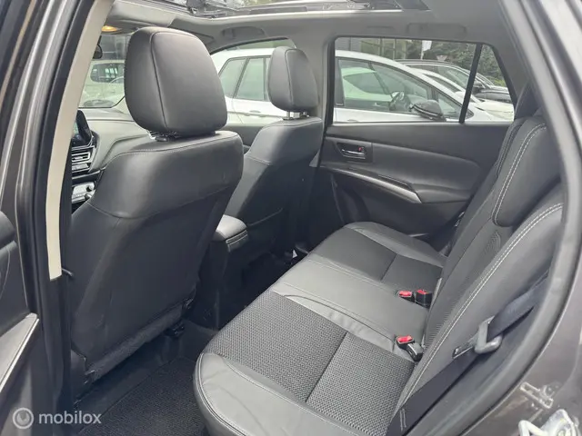 Suzuki S-Cross 1.5 Hybrid Style 2024 Hybride Benzine 22