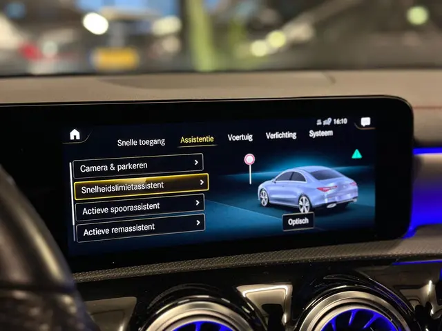 Mercedes-Benz CLA 180 AMG|PANO|SFEER|BOMVOL! 2022 Benzine 14