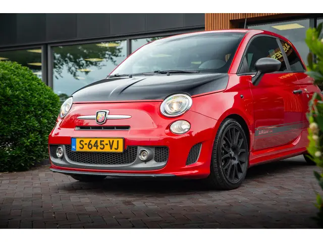 Fiat 500 1.4 T-Jet Abarth Competizione 2015 Benzine 9