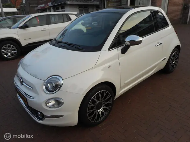 Fiat 500 1.0 Hybrid Star ECC+NAVI+CRUISE+LM-16 2020 Benzine 2