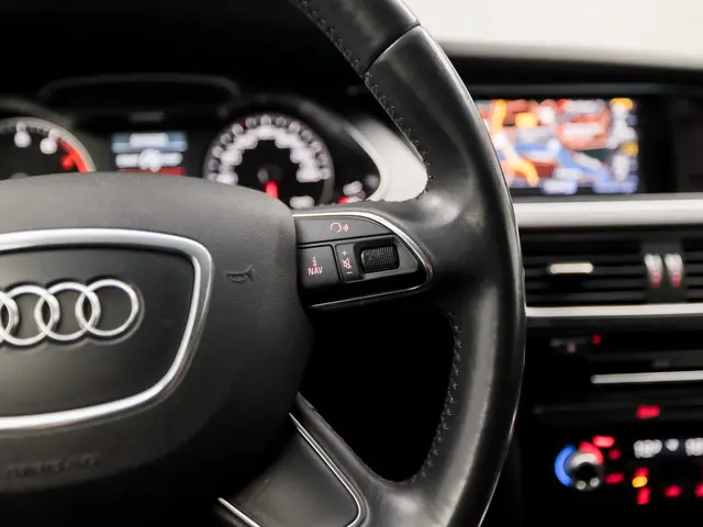 Audi A4 Limousine 1.8 TFSI Pro Line 2013 Benzine 19