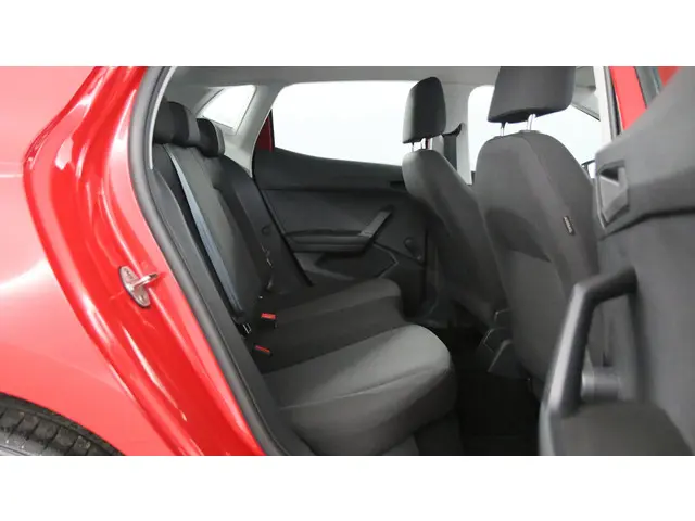 SEAT Ibiza 1.0 MPI 80pk Reference 2023 Benzine 35