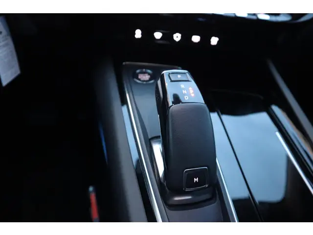 Peugeot 508 SW 1.6 PureTech 180PK 2019 Benzine 20