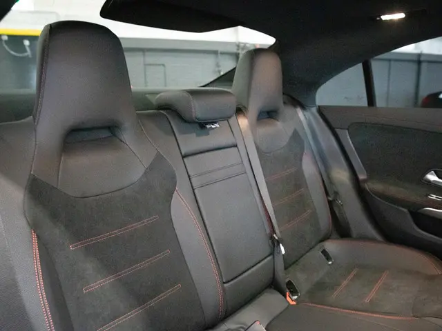 Mercedes-Benz CLA Coupé 180 Star Edition 2024 Benzine 49