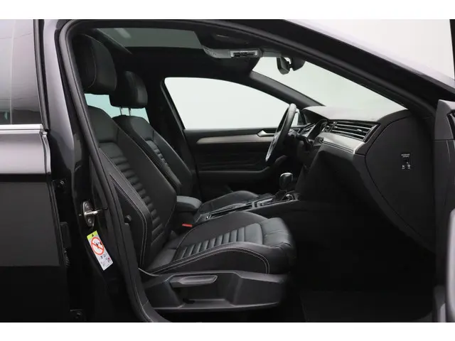 Volkswagen Passat 2.0 TSI R-Line Business + 2020 Benzine 14