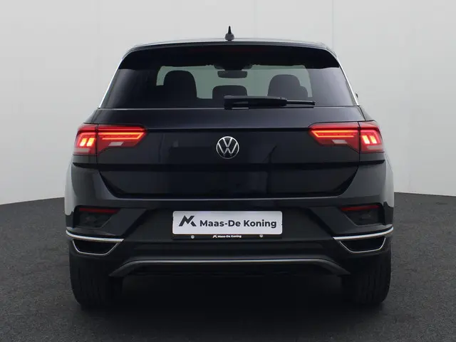 Volkswagen T-Roc 1.5TSI/150PK Active DSG 2022 Benzine 30