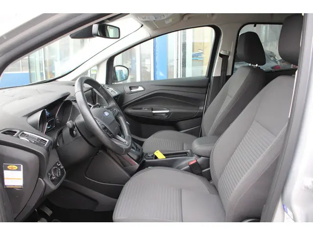 Ford C-MAX 1.5 Titanium 2015 Benzine 9