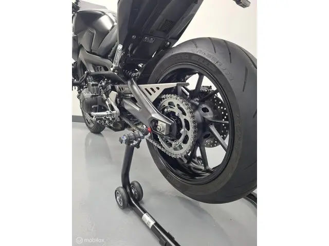 Yamaha MT 09 ABS 2017 Benzine 6