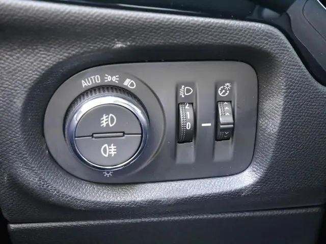 Opel Corsa 1.2 Turbo Edition 2025 Benzine 18