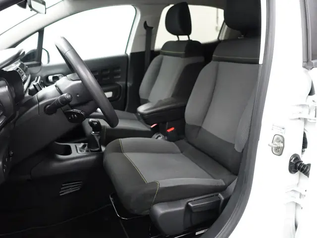 Citroën C3 1.2 PureTech Blackline- 2017 Benzine 19