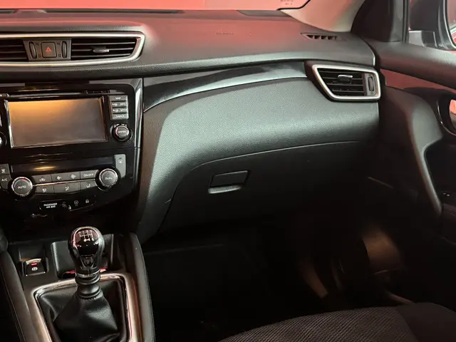 Nissan QASHQAI 1.2 Acenta 2014 Benzine 28