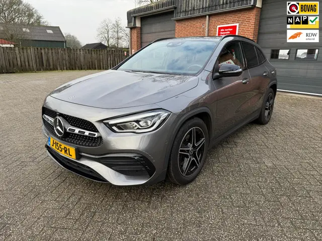 Mercedes-Benz GLA 200 Business Solution AMG 2020 Benzine