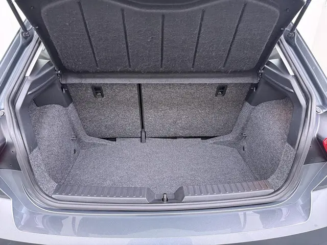 SEAT Ibiza 1.0 TSI FR Business Intense 2018 Benzine 11