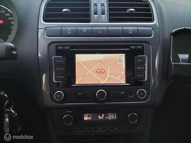 Volkswagen Polo 1.2 TSI BlueMotion Edition+ 2013 Benzine 13