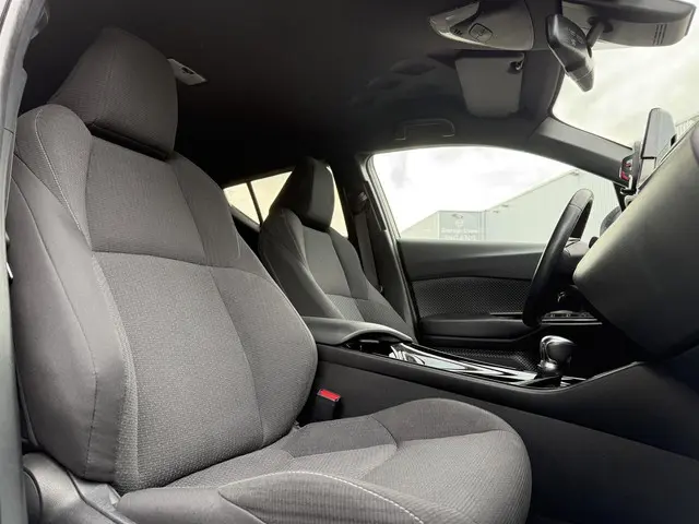 Toyota C-HR 1.8 Aut. Hybrid Style 2018 Hybride Benzine 11