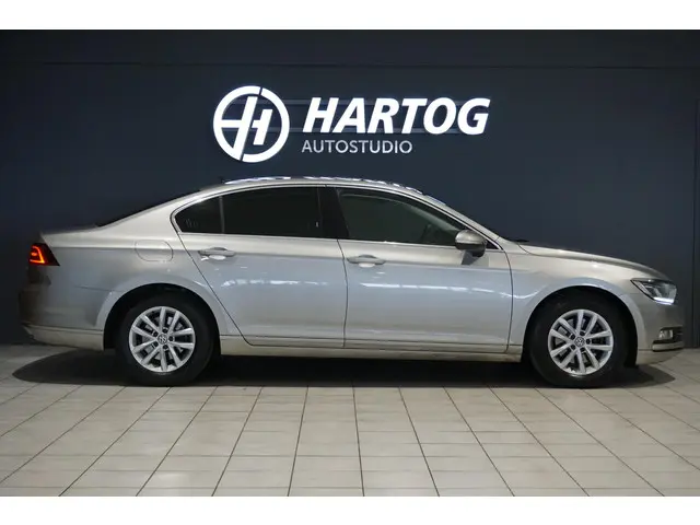 Volkswagen Passat 1.6 TDI Comfortline 2015 Diesel 10