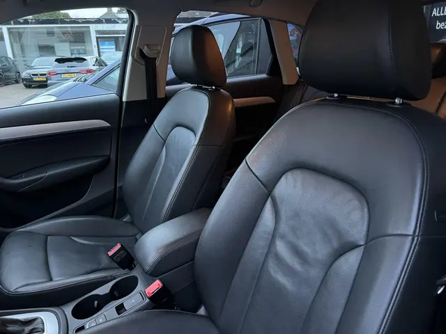 Audi Q3 1.4 TFSI CoD Design Pro Line Plus 2018 Benzine 19