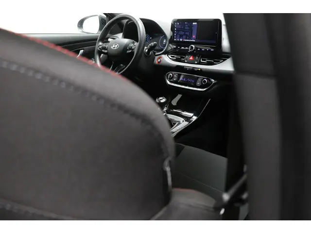 Hyundai i30 1.0 T-GDi MHEV N-line 2024 Hybride Benzine 12