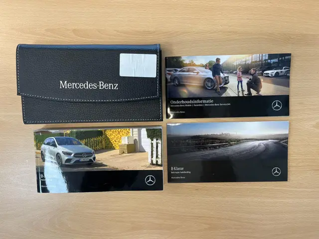 Mercedes-Benz B-Klasse 180 Launch Edition 2020 Benzine 77