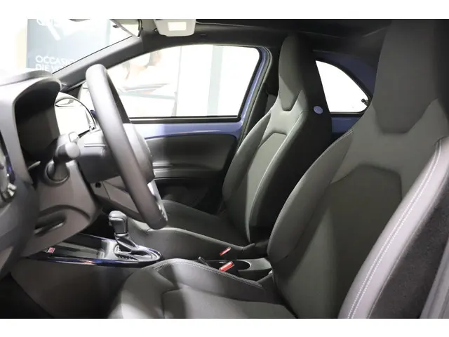 Toyota Aygo X Hybrid 115 envy, 2026 Hybride Benzine 6