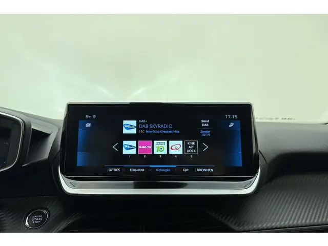 Peugeot 2008 1.2 PureTech Allure Pack 2022 Benzine 19