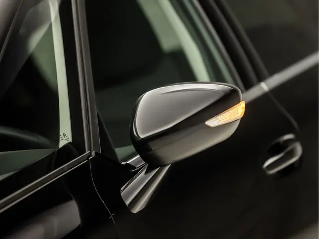 Citroën C4 Spacetourer 1.2 PureTech Sport 2020 Benzine 27