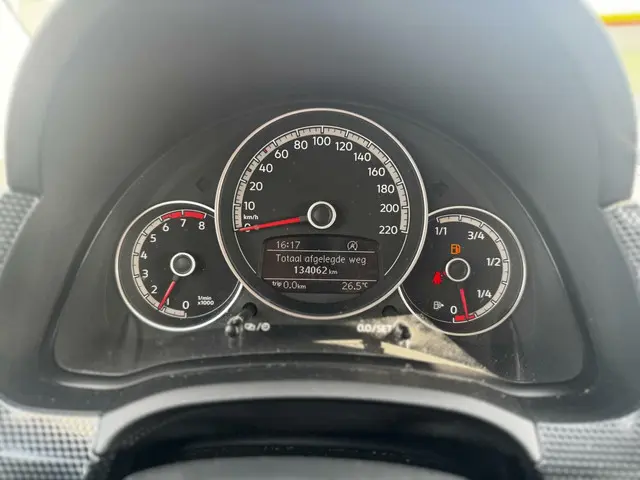 Volkswagen up! 1.0|Airco|Led dagrij|Elec ramen 2021 Benzine 8