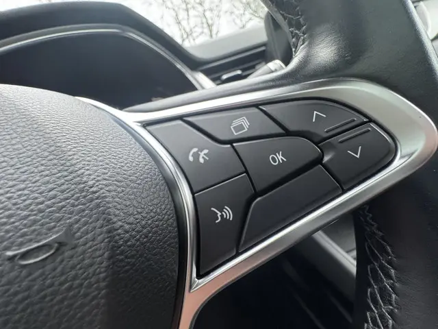 Renault Captur 1.3 TCe 130 Intens 2020 Benzine 31