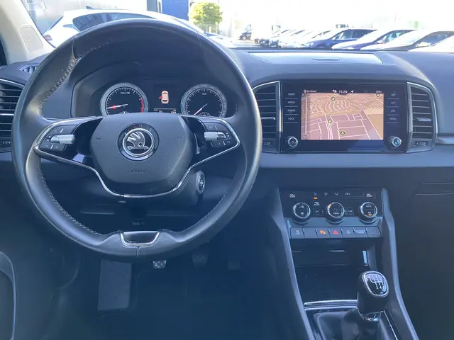 Škoda Karoq 1.0 TSI Business Edition 2021 Benzine 13