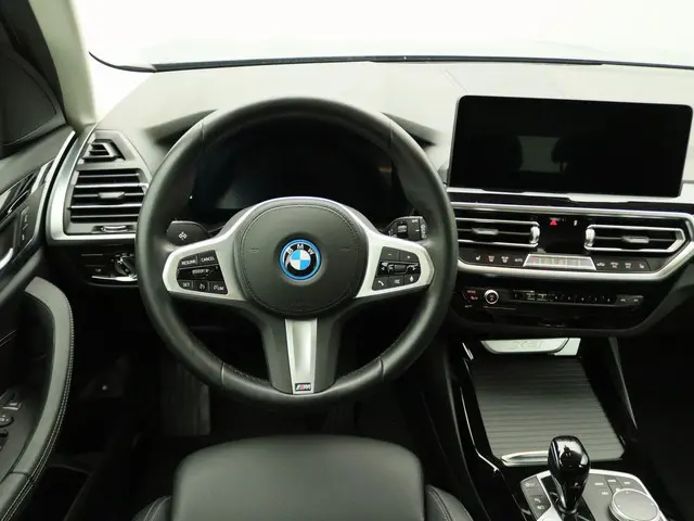 BMW X3 xDrive30e 2022 Hybride Benzine 23