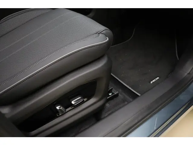 Jaecoo 7 1.5 GDI SHS-P Exclusive 2026 Hybride Benzine 15