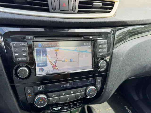 Nissan QASHQAI 1.2 Tekna 2014 Benzine 9
