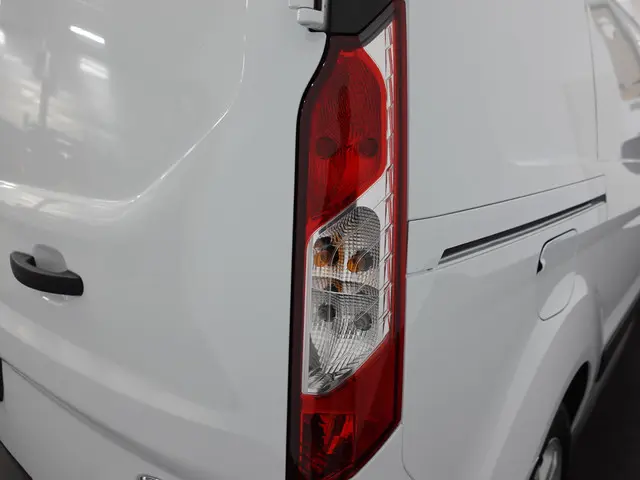 Ford Transit Connect 1.5 L2 Trend 2024 Diesel 12