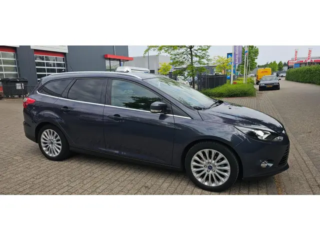 Ford Focus Wagon 1.0 EcoBoost Titanium 2012 Benzine 5