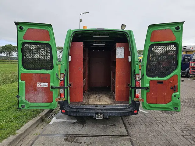 Renault Master 2.3 2018 Diesel 12