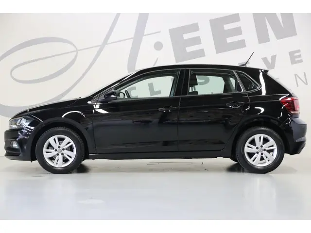 Volkswagen Polo 1.0 TSI NAP/Origineel NL 2019 Benzine 25